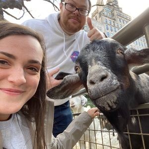 Meet your Posher, Alicia